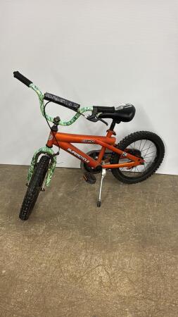 CHILDS CAMO SUPER CYCLE BICYCLE