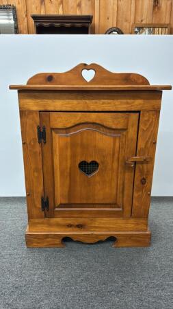 PINE CUPBOARD