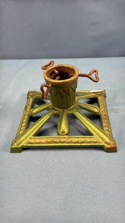 SMALL CAST IRON TREE STAND