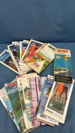 QUANTITY OF AMERICAN & CANADIAN MAPS