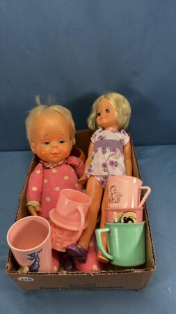 (2) 15IN DOLLS & ASSORTED PLASTIC KIDS CUPS
