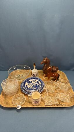 QUANTITY OF GLASSWARE AND CHINA