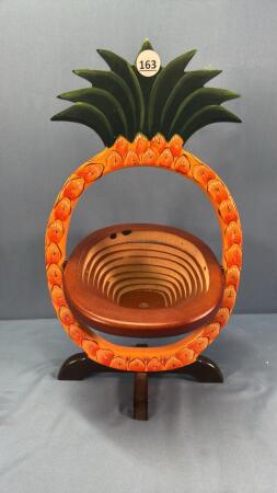 PINEAPPLE COLLASPIBLE BASKET STAND