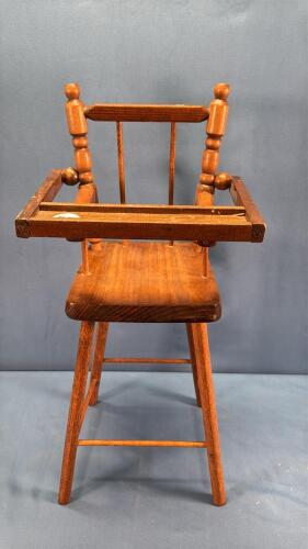 WOODEN DOLLS HIGH CHAIR