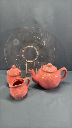 POTTERY 3 PIECE TEA SET ON 13IN CORNFLOWER PLATE