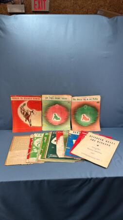 CHRISTMAS SHEET MUSIC LOT