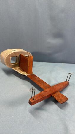STEREOSCOPE