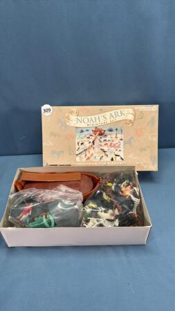 NOAH'S ARK MINIATURE SET