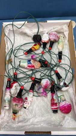 STRING OF VINTAGE CHRISTMAS LIGHTS