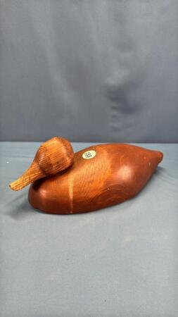 CARVED WOODEN DUCK DECOY