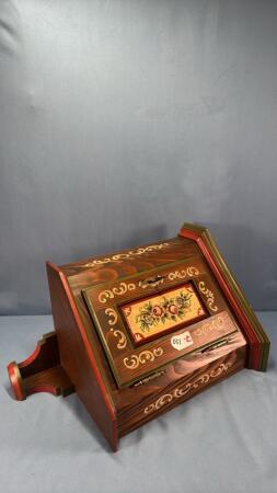 FANCY WOODEN CORNER CUPBOARD