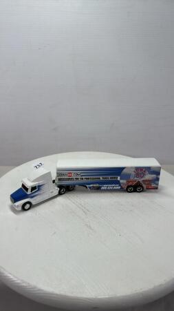 IOWA 80 FREIGHTLINER SEMI