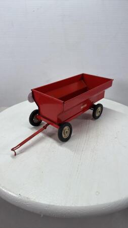 TRU-SCALE BARGE WAGON WITH OPENING END