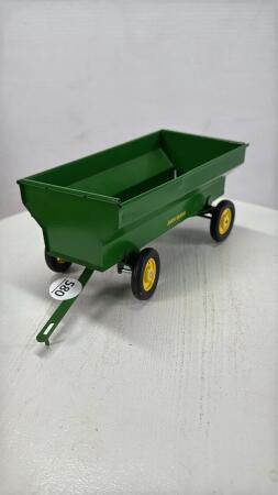 JOHN DEERE BARGE WAGON