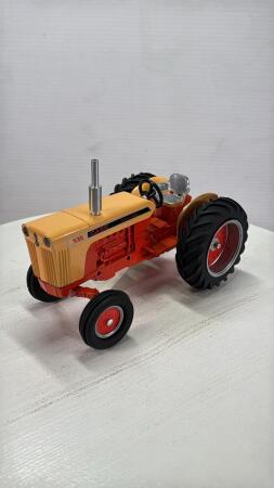 CASE 530 CASE-O-MATIC TRACTOR