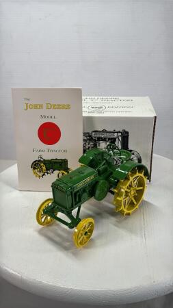 1928 JOHN DEERE MODEL C TRACTOR