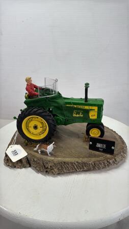 JOHN DEERE 720 NARROW TRACTOR WITH WEATHER BRAKE