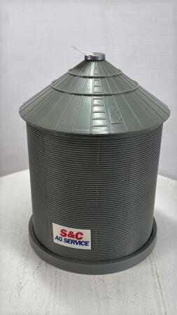 ERTL PLASTIC TOY GRAINERY "S&C AG SERVICE"
