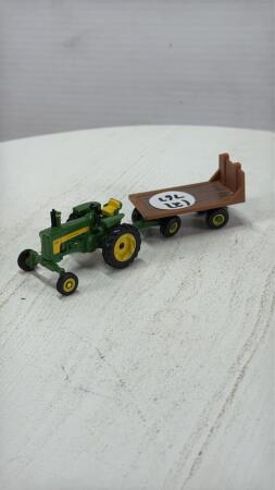 JOHN DEERE 630 TRACTOR & JOHN DEERE BALE WAGON