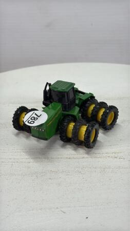 JOHN DEERE 8870 TRACTOR