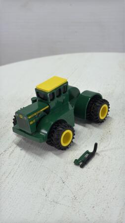 JOHN DEERE WA-17 TRACTOR WITH DUALS