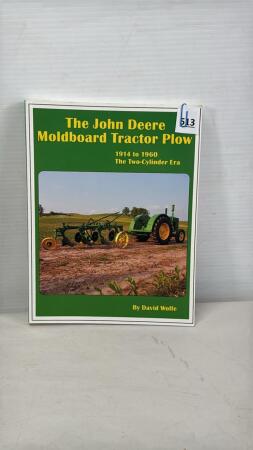 THE JOHN DEERE MOLD BOARD TRACTOR PLOW BOOK