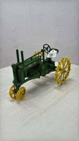 JOHN DEERE MODEL G TRACTOR