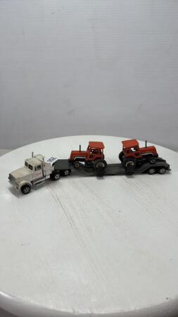 DEUTZ ALLIS SEMI WITH 2 DEUTZ ALLIS 8070 TRACTORS