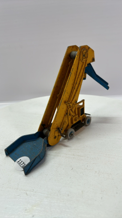 Dinky Elevator Loader -See Notes