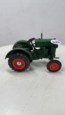 1936 DEUTZ TRACTOR