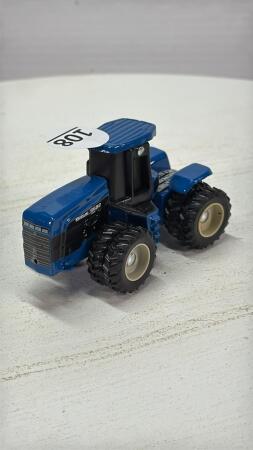 NEW HOLLAND 9682 TRACTOR