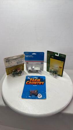 (4) 1/64 ERTL PIECES