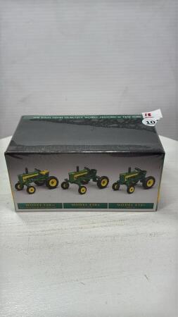 SET OF 3 JOHN DEERE TRACTORS