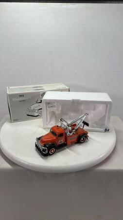 SUPER TEST 1955 DIAMOND T TOW TRUCK