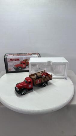 FARMALL 1949 KB-8 INTERNATIONAL STAKE TRUCK