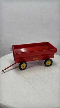 TRU-SCALE BARGE WAGON WITH SLIDING END GATE