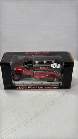 SNAP-ON 1934 FORD OIL TANKER