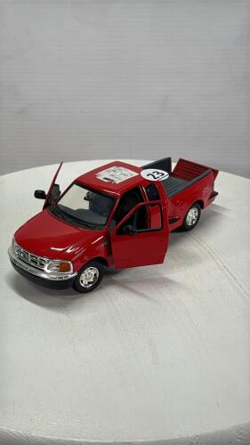 FORD F150 FLARE SIDE SUPER CAB