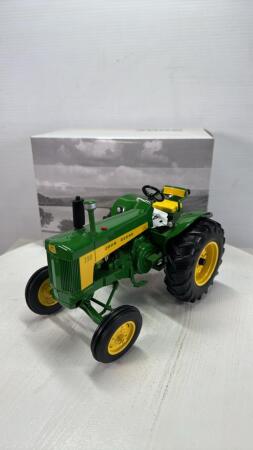JOHN DEERE 730 STANDARD TREAD TRACTOR
