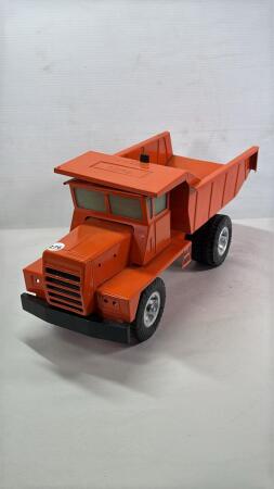BUDDY L HYDRAULIC DUMP TRUCK