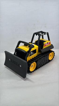 TONKA DOZER ON RUBBER TRACKS