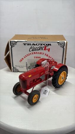 MASSEY-HARRIS 102 TRACTOR