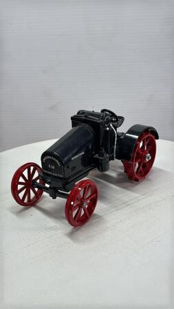 INTERNATIONAL 8-16 KEROSENE TRACTOR