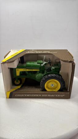 JOHN DEERE 1958 MODEL 630 LP NARROW TRACTOR