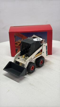 BOBCAT 743