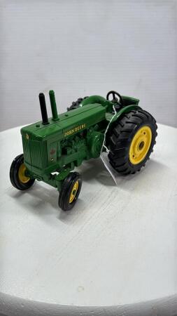 JOHN DEERE AR TRACTOR