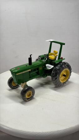 JOHN DEERE 4000 DIESEL TRACTOR