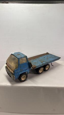 TONKA TILT & LOAD WITH WINCH