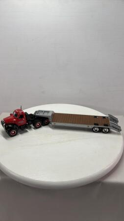HUTTON TRANSPORT MACK TRUCK W/TRAILER