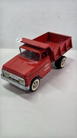 TONKA HYDRAULIC DUMP TRUCK